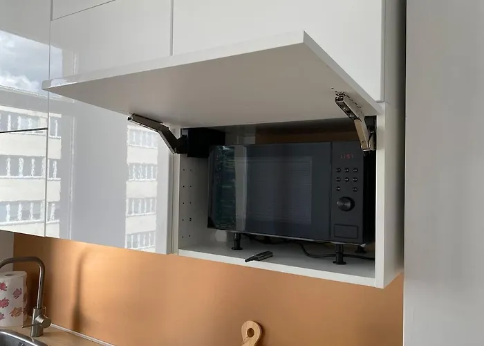 Spacious 2-room With Balcony Apartament