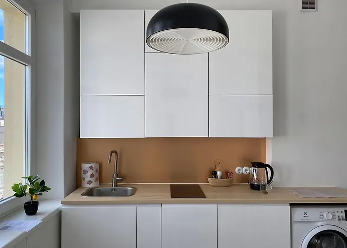 Spacious 2-room With Balcony